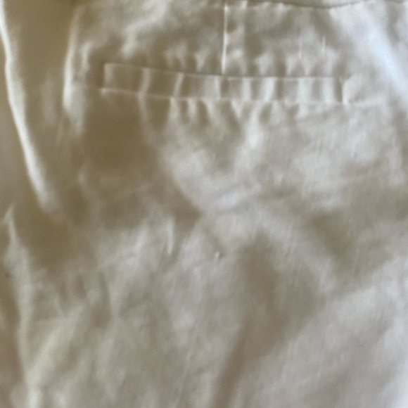 EXRESS-WHITE SHORTS - Picture 3 of 11